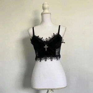 Dolls kill dark morphine eyes velvet bra.